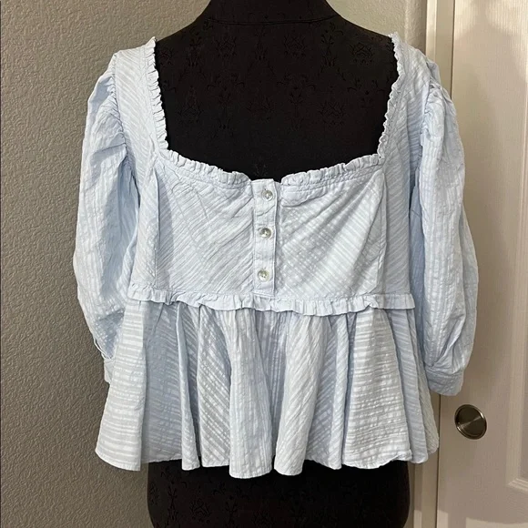 Free People Leave It To Me Crop Top Light Blue Blouse Size Large - Picture 2 of 7